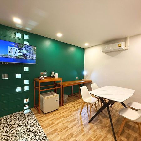 Plernpetch Hotel Surat Thani Eksteriør billede